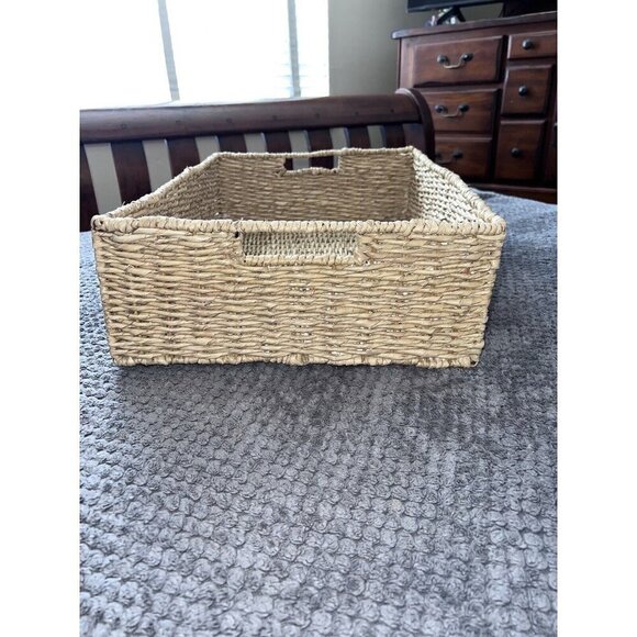 Square Nesting Wicker Baskets with Handle - Picture 3 of 14
